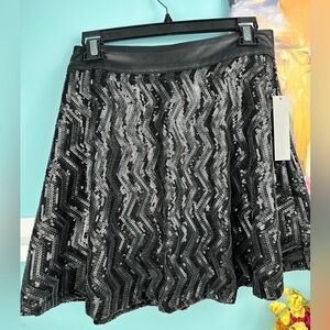 Evening black skirt leather and sequin, lined, size 4 (S) approx 26", NWT